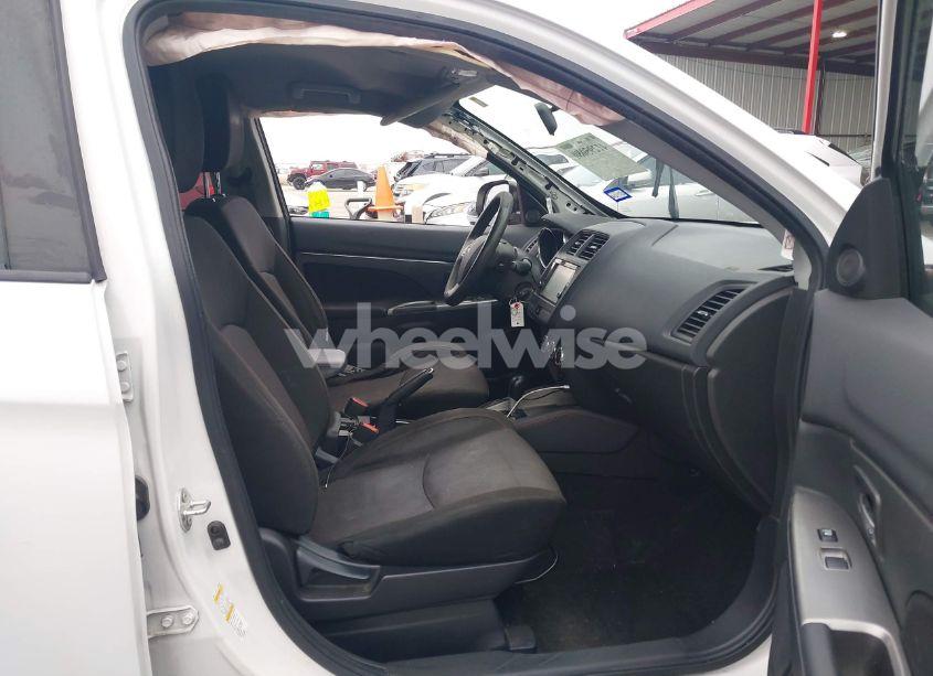 Photo 5 of 2019 Mitsubishi Outlander SPORT 2.0 ES (VIN JA4AP3AU9KU002404)