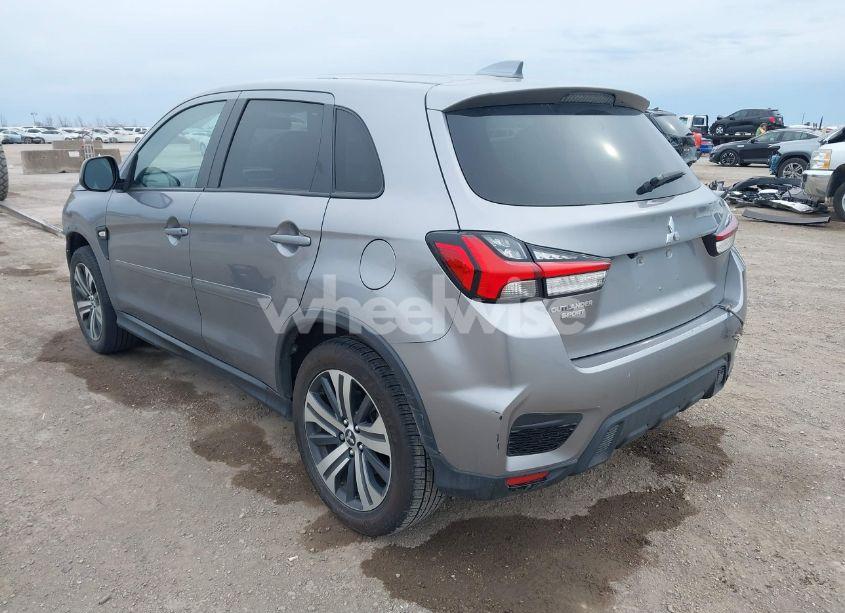 Photo 3 of 2020 Mitsubishi Outlander SPORT 2.0 ES (VIN JA4AP3AU9LU006633)