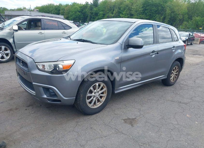 Photo 2 of 2011 Mitsubishi Outlander SPORT ES (VIN JA4AP3AUXBZ005945)