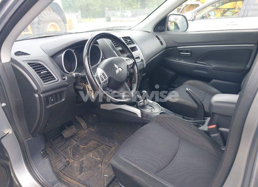 Photo 5 of 2011 Mitsubishi Outlander SPORT ES (VIN JA4AP3AUXBZ005945)