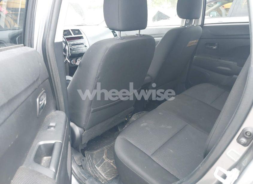 Photo 8 of 2011 Mitsubishi Outlander SPORT ES (VIN JA4AP3AUXBZ005945)