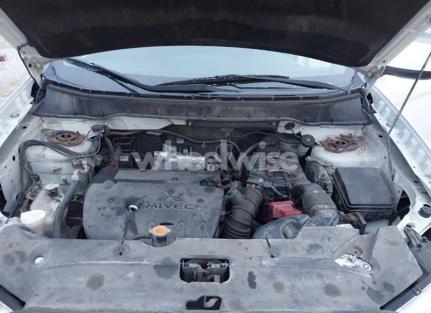 Photo 10 of 2011 Mitsubishi Outlander SPORT ES (VIN JA4AP3AUXBZ007856)