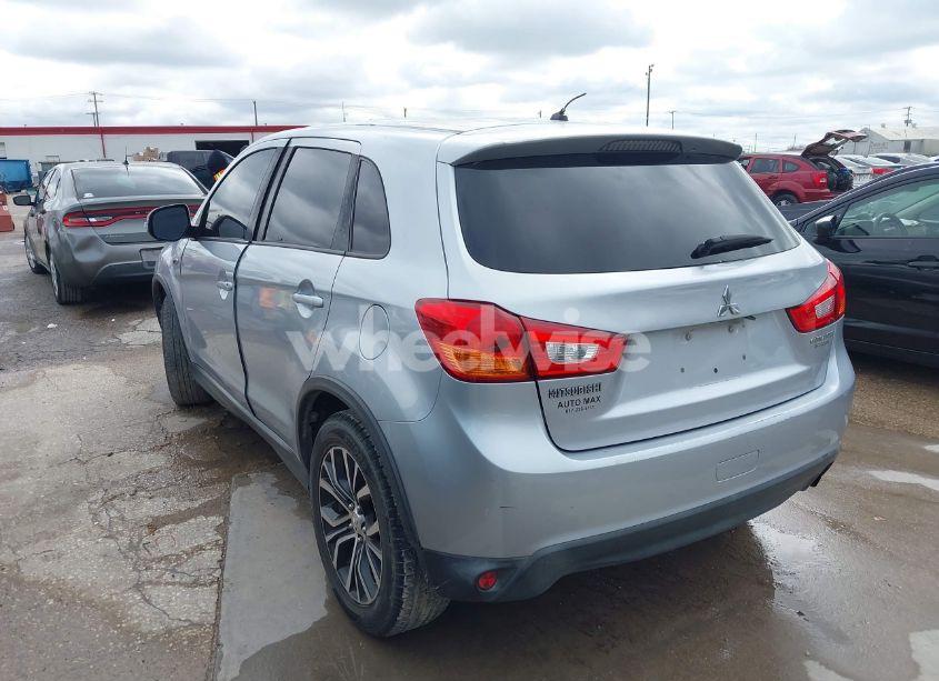 Photo 3 of 2016 Mitsubishi Outlander SPORT 2.0 ES (VIN JA4AP3AUXGZ030383)
