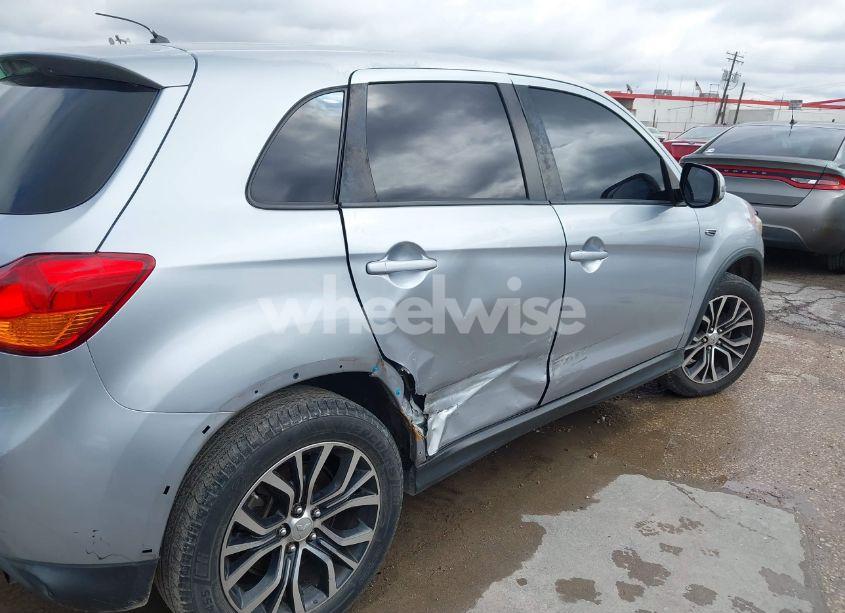 Photo 6 of 2016 Mitsubishi Outlander SPORT 2.0 ES (VIN JA4AP3AUXGZ030383)