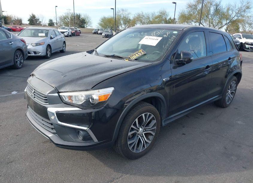 Photo 2 of 2017 Mitsubishi Outlander SPORT 2.0 ES/2.0 LE (VIN JA4AP3AUXHZ013164)