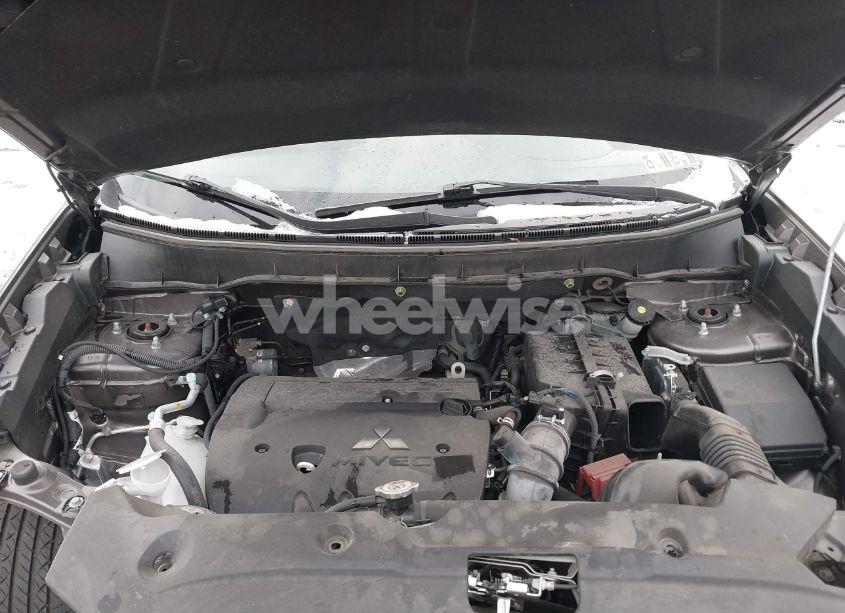 Photo 10 of 2019 Mitsubishi Outlander SPORT 2.0 ES (VIN JA4AP3AUXKU001410)