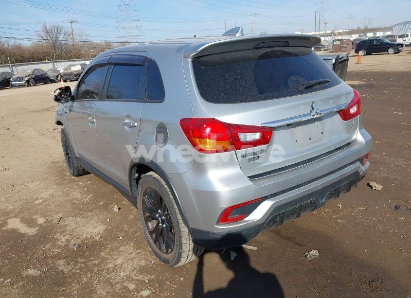 Photo 3 of 2019 Mitsubishi Outlander SPORT 2.0 ES/2.0 LE/2.0 SP (VIN JA4AP3AUXKU015629)