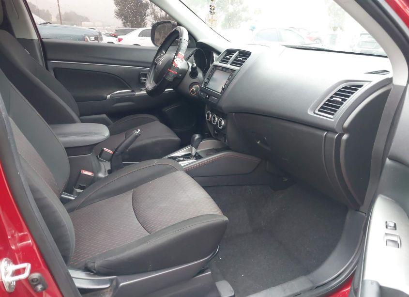 Photo 5 of 2019 Mitsubishi Outlander SPORT 2.0 ES/2.0 LE/2.0 SP (VIN JA4AP3AUXKU019485)