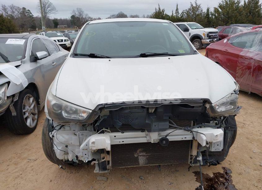 Photo 12 of 2019 Mitsubishi Outlander SPORT 2.0 ES (VIN JA4AP3AUXKU020149)