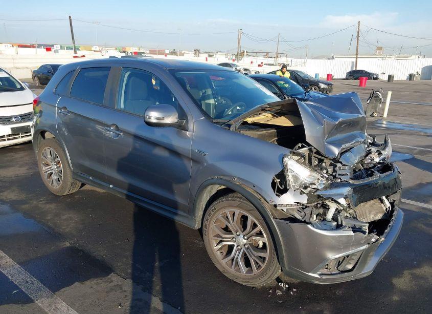 2019 Mitsubishi Outlander SPORT 2.0 ES (VIN JA4AP3AUXKU026789) main photo