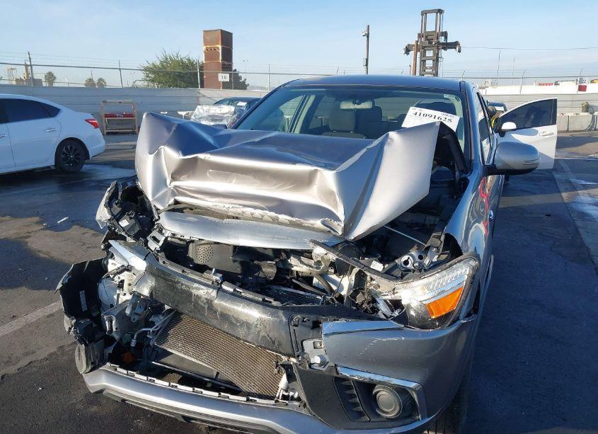 Photo 6 of 2019 Mitsubishi Outlander SPORT 2.0 ES (VIN JA4AP3AUXKU026789)