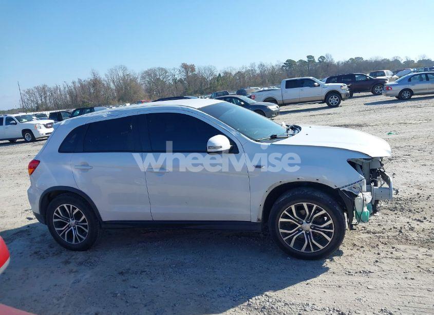 Photo 14 of 2019 Mitsubishi Outlander SPORT 2.0 LE/2.0 SP (VIN JA4AP3AUXKU028512)