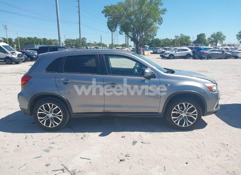Photo 13 of 2019 Mitsubishi Outlander SPORT 2.0 ES/2.0 LE/2.0 SP (VIN JA4AP3AUXKU028672)