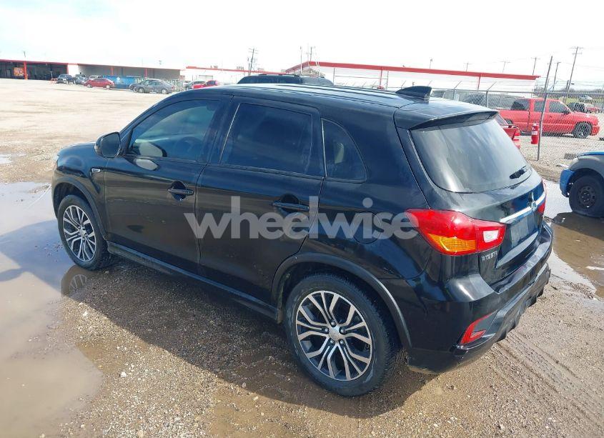 Photo 3 of 2019 Mitsubishi Outlander SPORT 2.0 ES (VIN JA4AP3AUXKU034777)