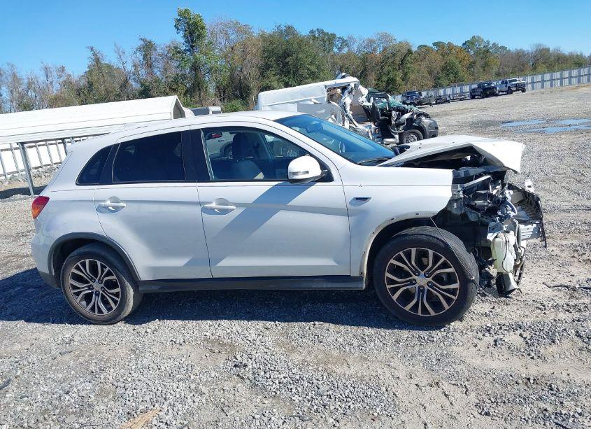 Photo 13 of 2019 Mitsubishi Outlander SPORT 2.0 ES (VIN JA4AP3AUXKU035315)