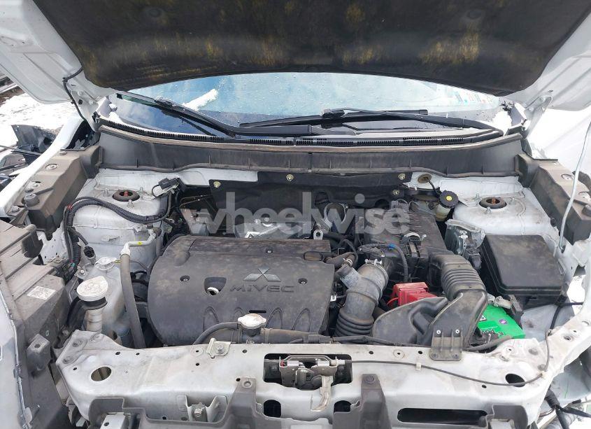 Photo 10 of 2020 Mitsubishi Outlander SPORT 2.0 ES (VIN JA4AP3AUXLU003353)