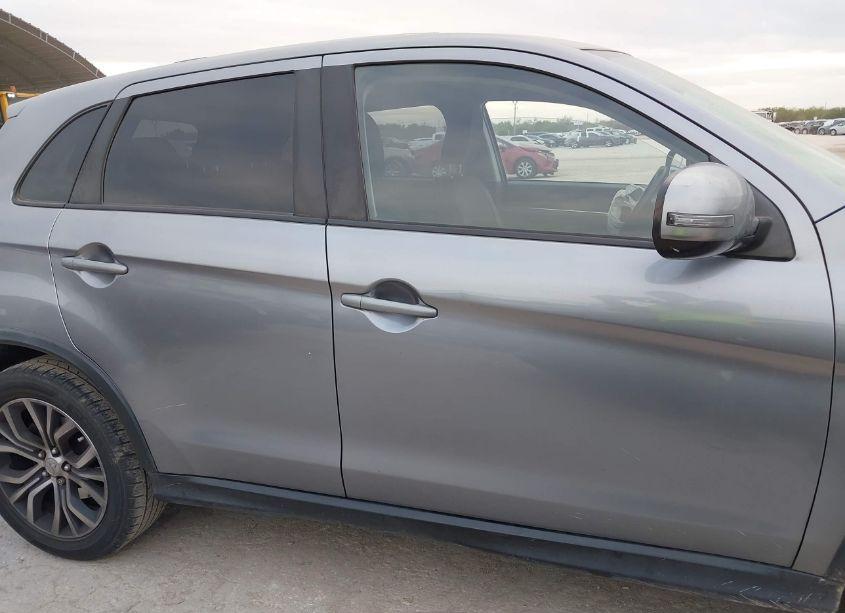 Photo 13 of 2016 Mitsubishi Outlander SPORT 2.4 ES (VIN JA4AP3AW0GZ059375)