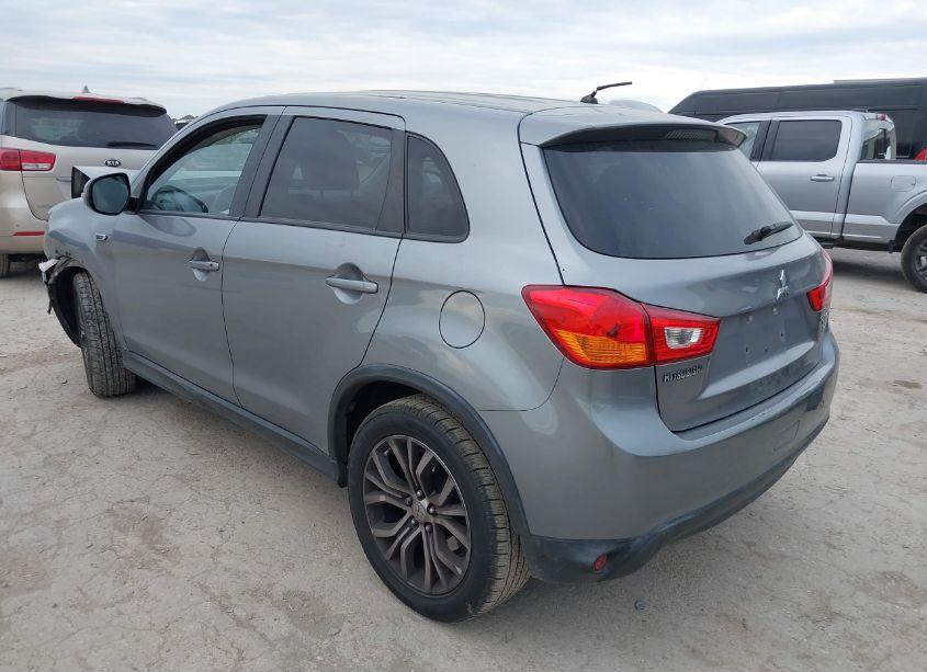 Photo 3 of 2016 Mitsubishi Outlander SPORT 2.4 ES (VIN JA4AP3AW0GZ059375)