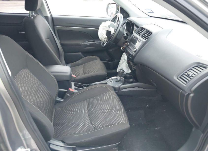 Photo 5 of 2016 Mitsubishi Outlander SPORT 2.4 ES (VIN JA4AP3AW0GZ059375)