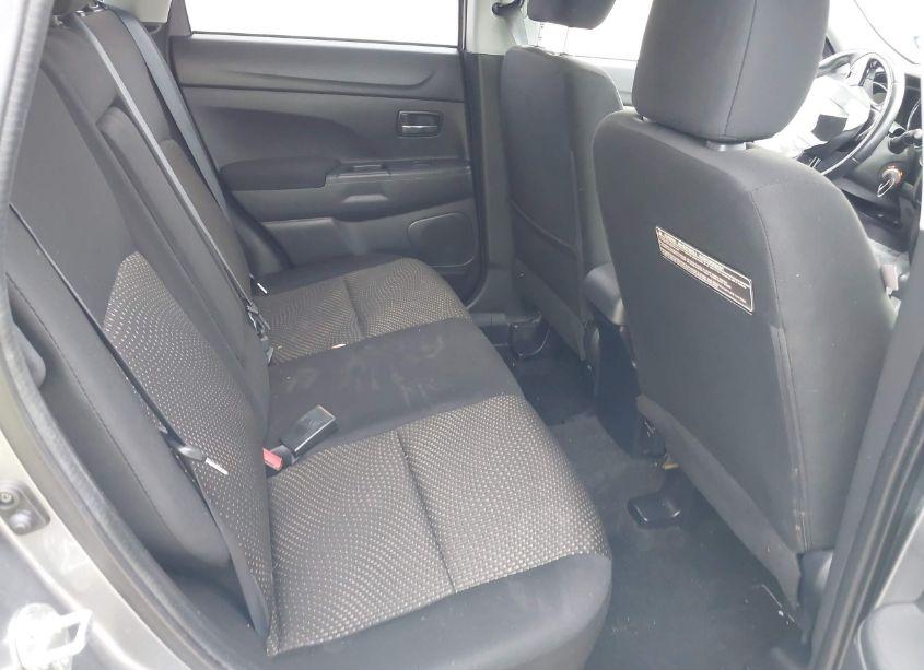 Photo 8 of 2016 Mitsubishi Outlander SPORT 2.4 ES (VIN JA4AP3AW0GZ059375)