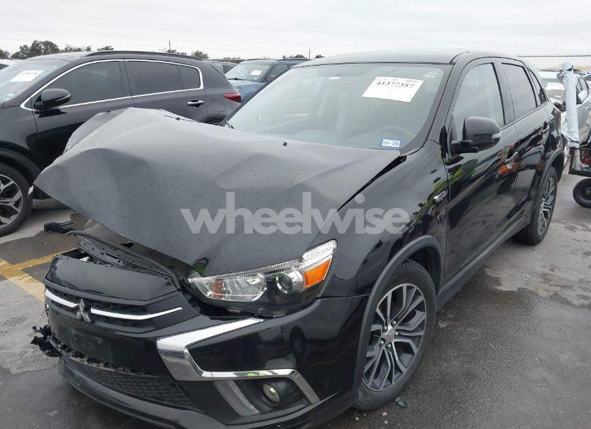 Photo 2 of 2018 Mitsubishi Outlander SPORT 2.4 SE (VIN JA4AP3AW0JU025974)