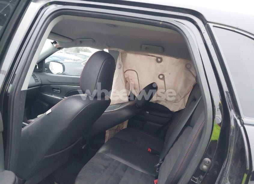Photo 8 of 2018 Mitsubishi Outlander SPORT 2.4 SE (VIN JA4AP3AW0JU025974)