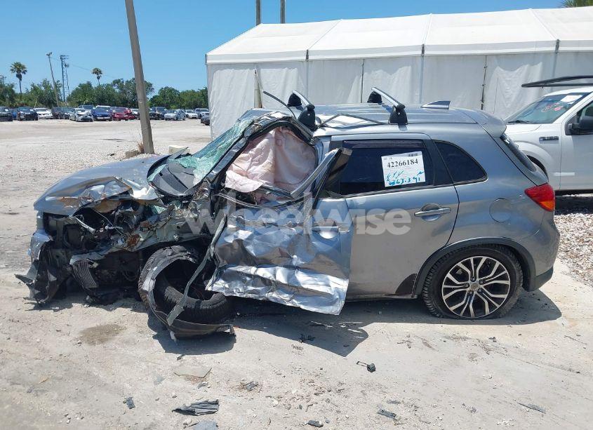 Photo 15 of 2017 Mitsubishi Outlander SPORT 2.4 SE (VIN JA4AP3AW1HZ066028)