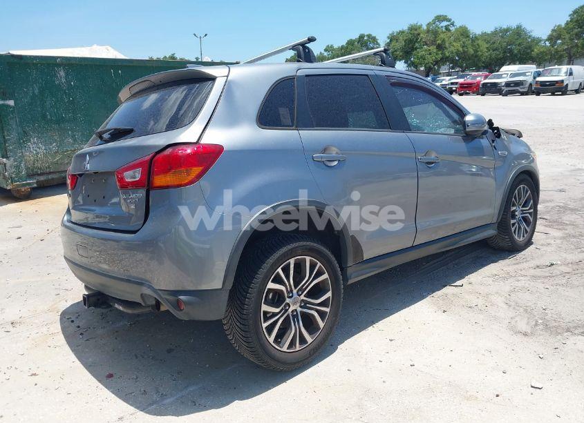 Photo 4 of 2017 Mitsubishi Outlander SPORT 2.4 SE (VIN JA4AP3AW1HZ066028)