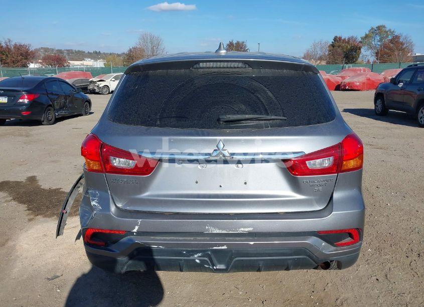 Photo 16 of 2018 Mitsubishi Outlander SPORT 2.4 SE (VIN JA4AP3AW1JZ018518)