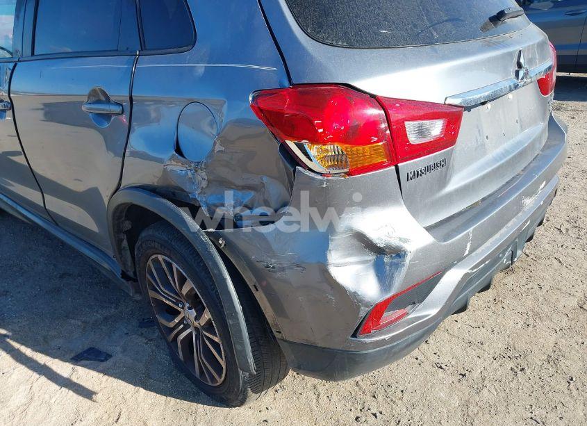Photo 6 of 2018 Mitsubishi Outlander SPORT 2.4 SE (VIN JA4AP3AW1JZ018518)