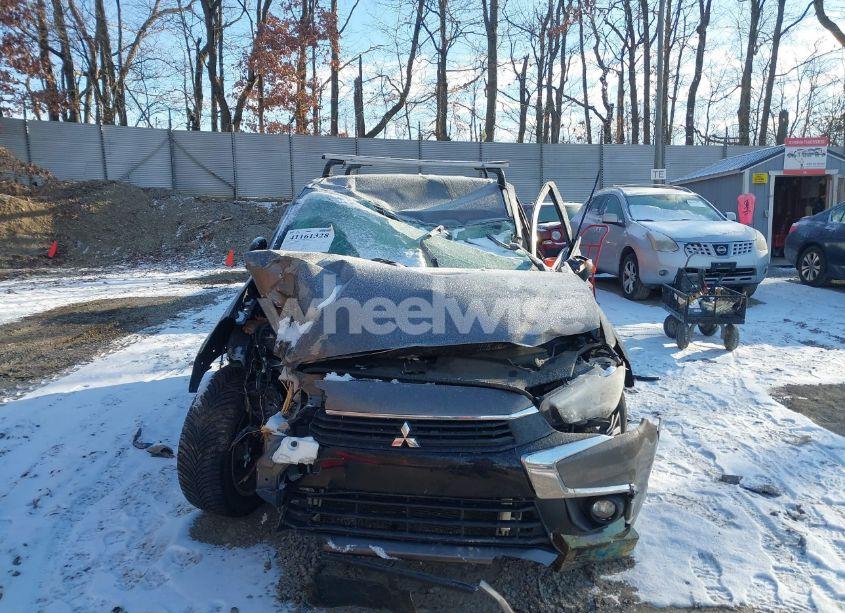 Photo 13 of 2017 Mitsubishi Outlander SPORT 2.4 SE (VIN JA4AP3AW2HZ020451)