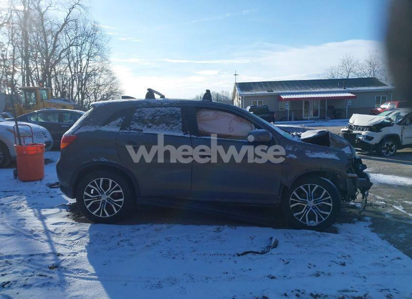 Photo 14 of 2017 Mitsubishi Outlander SPORT 2.4 SE (VIN JA4AP3AW2HZ020451)