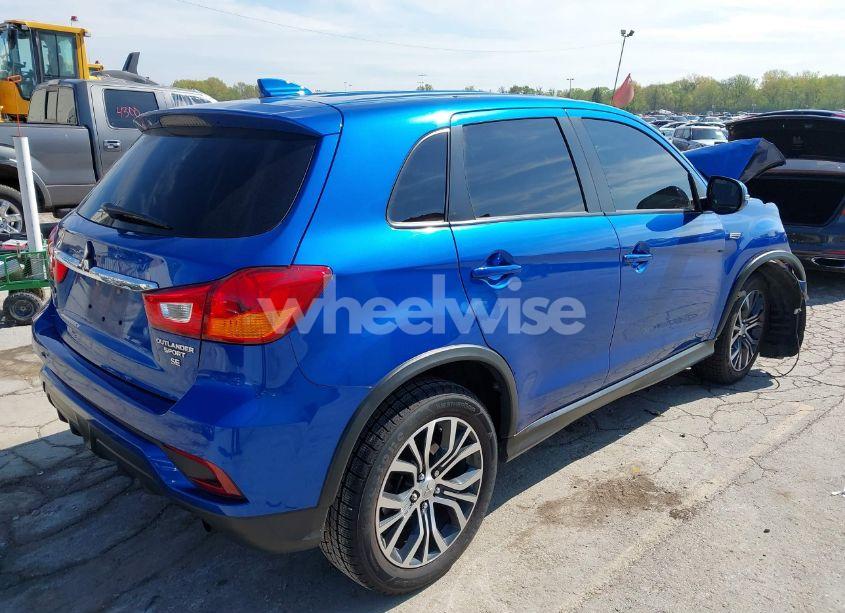 Photo 4 of 2018 Mitsubishi Outlander SPORT 2.4 SE (VIN JA4AP3AW3JZ019184)