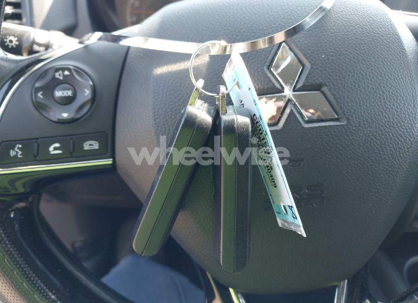 Photo 11 of 2017 Mitsubishi Outlander SPORT 2.4 SE (VIN JA4AP3AW4HZ040409)