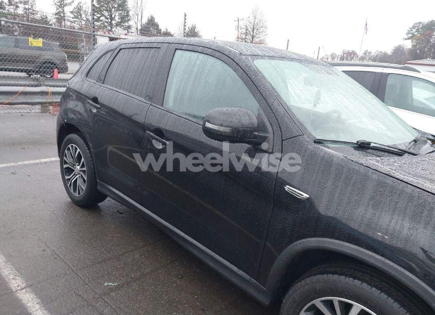 Photo 14 of 2018 Mitsubishi Outlander SPORT 2.4 SE (VIN JA4AP3AW4JU021250)