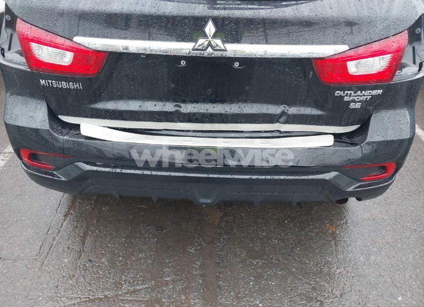 Photo 6 of 2018 Mitsubishi Outlander SPORT 2.4 SE (VIN JA4AP3AW4JU021250)