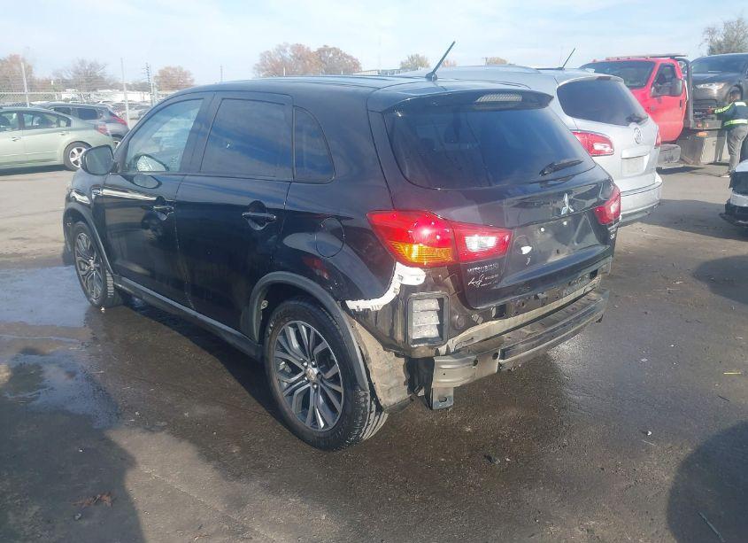Photo 3 of 2016 Mitsubishi Outlander SPORT 2.4 ES/2.4 SE (VIN JA4AP3AW5GZ032690)