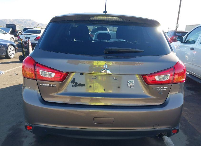 Photo 17 of 2016 Mitsubishi Outlander SPORT 2.4 ES/2.4 SE (VIN JA4AP3AW5GZ050610)