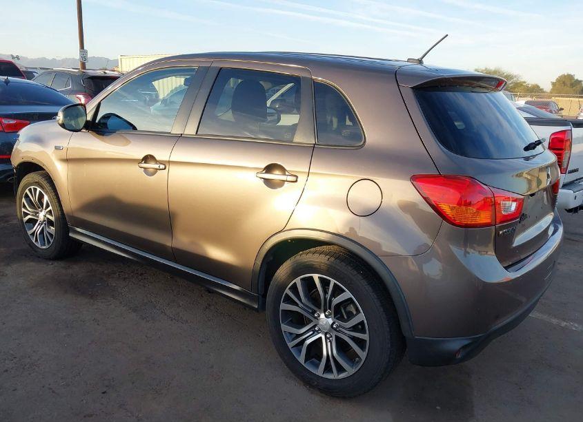 Photo 3 of 2016 Mitsubishi Outlander SPORT 2.4 ES/2.4 SE (VIN JA4AP3AW5GZ050610)