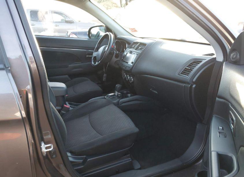 Photo 5 of 2016 Mitsubishi Outlander SPORT 2.4 ES/2.4 SE (VIN JA4AP3AW5GZ050610)