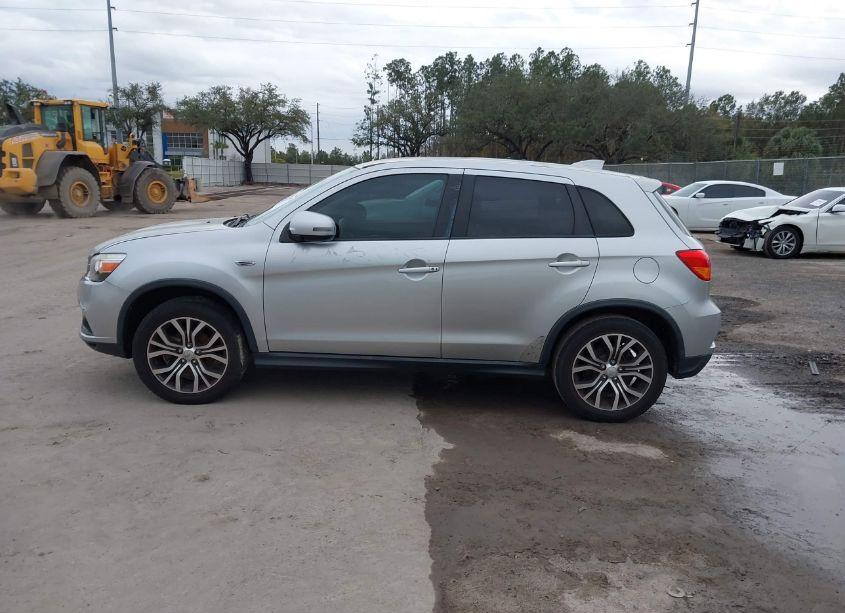 Photo 13 of 2018 Mitsubishi Outlander SPORT 2.4 SE (VIN JA4AP3AW5JU000729)