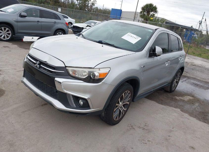 Photo 2 of 2018 Mitsubishi Outlander SPORT 2.4 SE (VIN JA4AP3AW5JU000729)