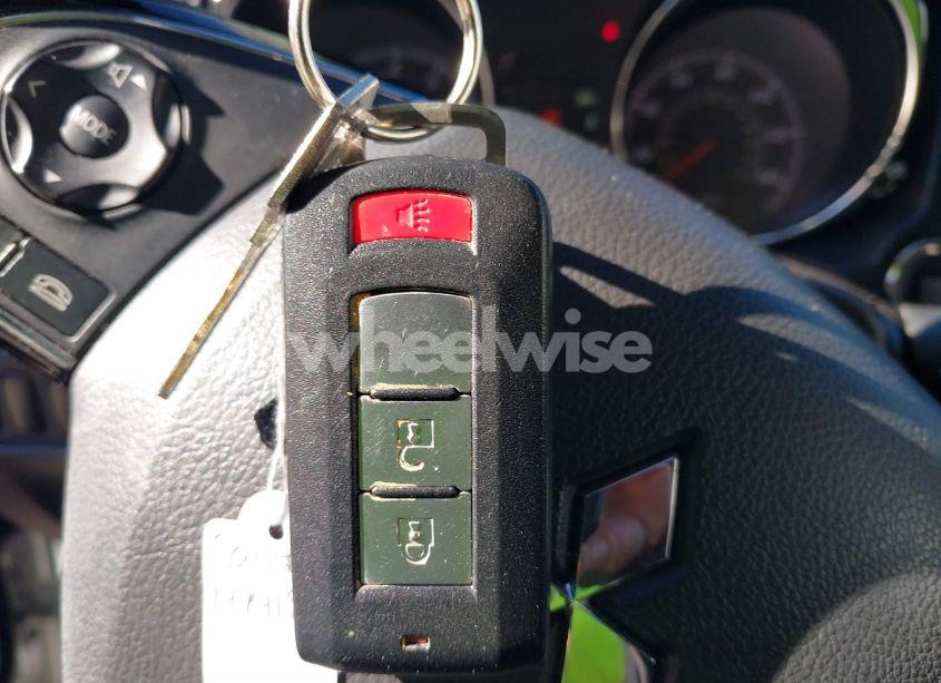 Photo 11 of 2018 Mitsubishi Outlander SPORT 2.4 SE (VIN JA4AP3AW5JZ018540)