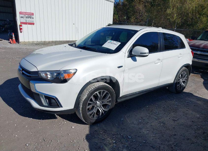 Photo 2 of 2018 Mitsubishi Outlander SPORT 2.4 SE (VIN JA4AP3AW5JZ018540)