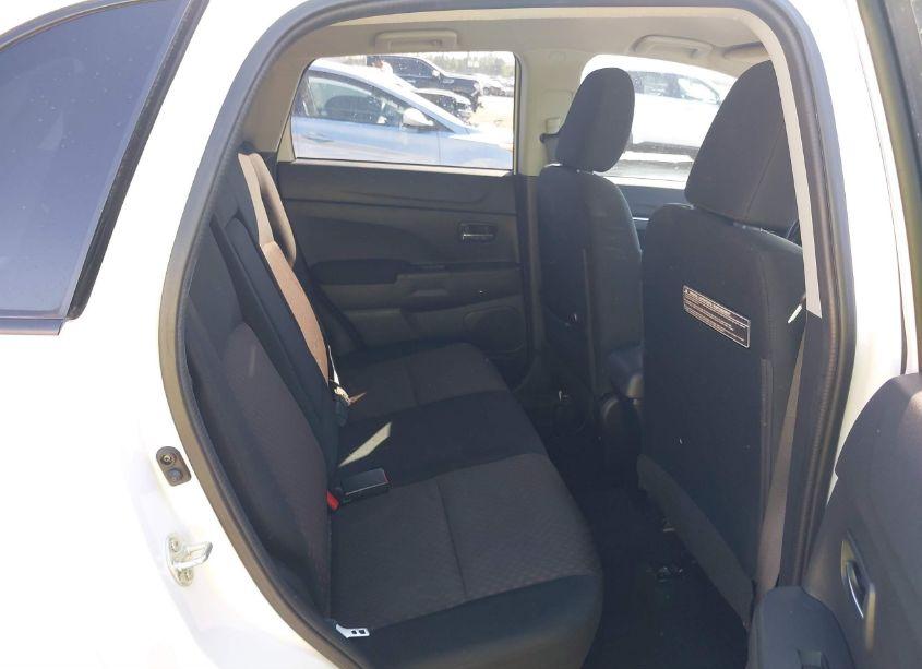 Photo 8 of 2016 Mitsubishi Outlander SPORT 2.4 SE (VIN JA4AP3AW6GZ047411)