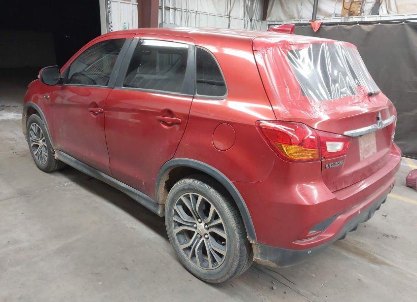 Photo 3 of 2018 Mitsubishi Outlander SPORT 2.4 SE (VIN JA4AP3AW7JU017063)