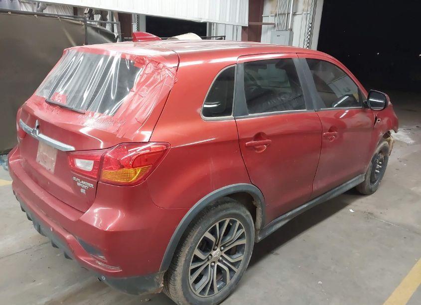 Photo 4 of 2018 Mitsubishi Outlander SPORT 2.4 SE (VIN JA4AP3AW7JU017063)