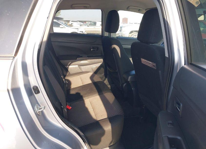 Photo 8 of 2017 Mitsubishi Outlander SPORT 2.4 SE (VIN JA4AP3AW8HZ025895)