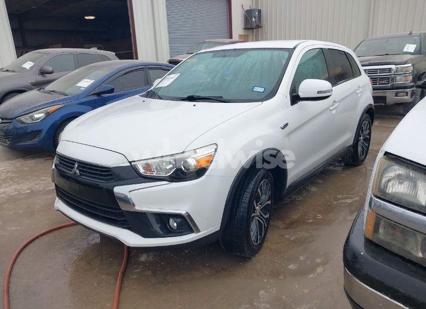 Photo 2 of 2017 Mitsubishi Outlander SPORT 2.4 SE (VIN JA4AP3AW8HZ056757)
