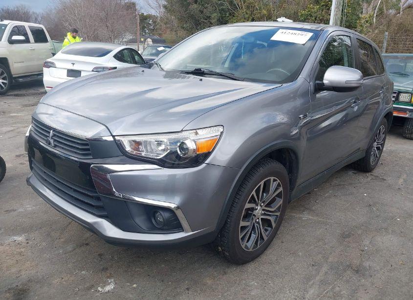 Photo 2 of 2017 Mitsubishi Outlander SPORT 2.4 SE (VIN JA4AP3AW8HZ064826)